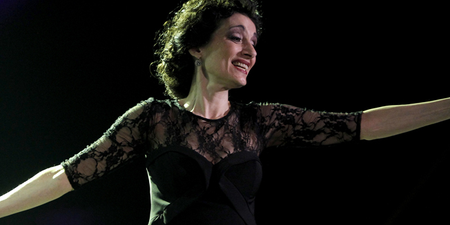 Beograd, 140214. Doris Dragovic u Kombank areni odrzala koncert povodom Dana zaljubljenih. Foto: Pedja Milosavljevic / CROPIX