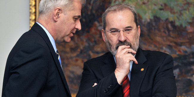 Zagreb, 170214. Sabor RH.Sjednica Nacionalnog vijeca za pracenje provedbe Strategije suzbijanja korupcije.Na fotografiji: Dinko Cvitan (USKOK) i Mladen Bajic.Foto: Bruno Konjevic / CROPIX