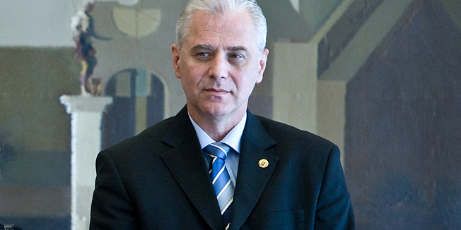 Zagreb, 220713.Ured predsjednika.U Uredu predsjednika RH Ive Josipovica odrzana je ceremonija davanja svecane prisege novoizabranog predsjednika Vrhovnog suda Branka Hrvatina.Na fotografiji: Ranko Marjan, Dinko Cvitan.Foto: Sandra Simunovic / CROPIX