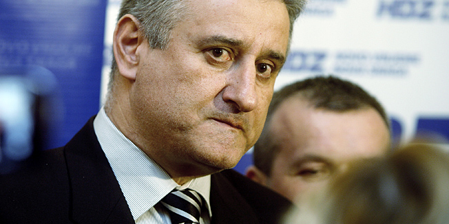 Varazdin, 200214.Predsjednik HDZ-a Tomislav Karamarko nazocio je 24. obljetnici HDZ-a u Varazdinskoj zupaniji.Na fotografiji: Tomislav Karamarko.Foto: Zeljko Hajdinjak / CROPIX