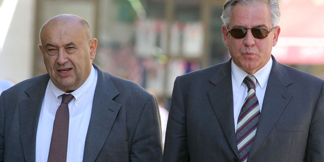 Zagreb, 250912.Zupanijski sud u Zagrebu, Zrinjevac.Nastavak rasprave u predmetu Fimi Media u kojem je optuzen bivsi premijer RH Ivo Sanader i drugi.Na fotografiji: odvjetnik Cedo Prodanovic i Ivo Sanader.Foto: Damjan Tadic / CROPIX