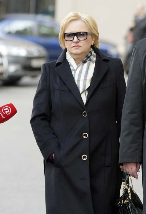 Zagreb, 110314.Dolazak bivseg riznicara HDZ-a Mladena Barisica i vlasnice tvrtke Fimi Media Nevenke Jurak na Zupanijski sud povodom presude Ivi Sanaderu.Na fotografiji: Nevenka Jurak.Foto: Marko Todorov / CROPIX