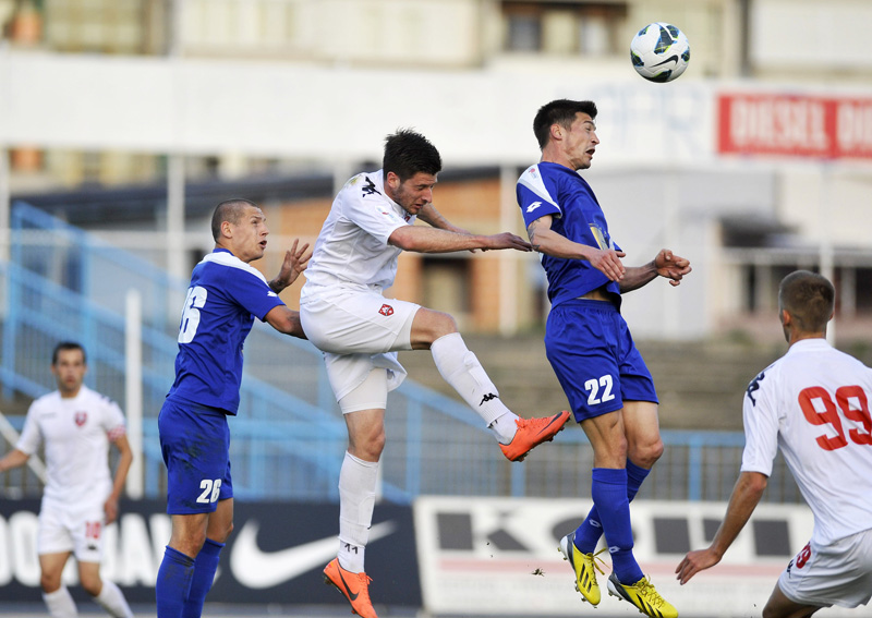 Zagreb, 190413.Stadion NK Zagreb u Kranjcevicevoj.MAXtv prva Hrvatska nogometna liga, 28. kolo.Utakmica izmedju NK Zagreb i NK Zadar.Na fotografiji: Marcel Heister, Ante Mitrovic, Antonio Mrsic.Foto: Damir Krajac / CROPIX