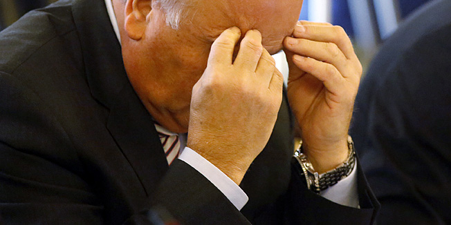 Zagreb, 030113.Banski dvori, Hrvatska Vlada.U zgradi Hrvatske Vlade odrzana je prva ovogodisnja redovna sjednica Vlade Republike Hrvatske.Na fotografiji: ministar financija Slavko Linic.Foto: Damjan Tadic / CROPIX