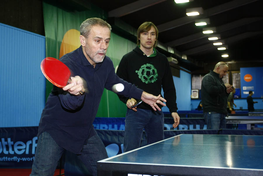 Zagreb, 100213.Dom Lovro Ratkovic - Sportski park Mladost, Jarunska 5.Humanitarni stolnoteniski turnir Nora fora Strasni lav. Turnir je otvorio gradonacelnik Zagreba i tom prigodom odigrao jednu partiju u paru sa Dariem Simicem protiv Mladena Bodaleca i Stanka Eskolica.Na fotografiji: Milan Bandic i Dario Simic.Foto: Ronald Gorsic / CROPIX