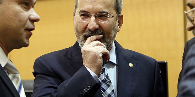 Zagreb, 121012.Sabor.Nastavak sjednice Hrvatskog sabora na kojoj ce se izmedju ostalog raspravljat i o radu DORH-a za 2011. godinu.Na fotografiji: Mladen Bajic.Foto: Davor Pongracic / CROPIX