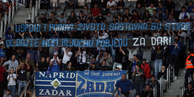 Zadar, 230313. Kosarkaska dvorana Kresimira Cosica. Utakmica 26. kola ABA lige, izmedju Zadra i Splita. Na fotografiji: navijaci Zadra, Tornado.Foto: Jure Miskovic / CROPIX