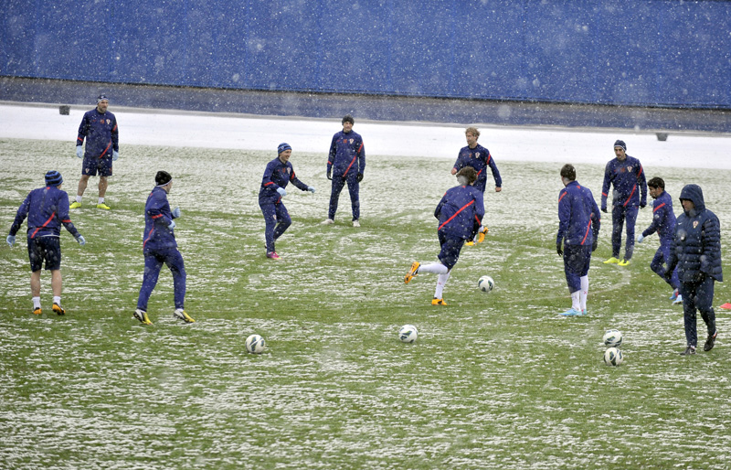 Zagreb, 240313. Stadion Maksimir.Poslijednji trening hrvatske nogometne reprezentacije pred odlazak na gostujucu utakmicu u Wales.Na fotografiji: detalj s treninga.Foto: Bruno Konjevic / CROPIX