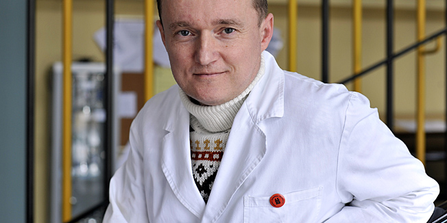 Sisak, 260313.Damir Hrsak, sveucilisni profesor, clan Laburisticke stranke te njihov kandidat za Europski parlament koji se zalaze za sva ljudska i zivotinjska prava, otvoreno priznaje da je gay.Foto: Bruno Konjevic / CROPIX