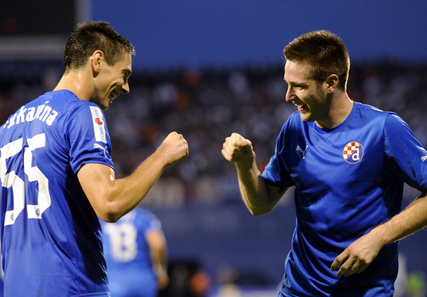 Zagreb, 290912.Stadion Maksimir.10. kolo MAX TV 1. HNL, nogometna utakmica izmedju GNK Dinamo i HNK Hajduk.Na fotografiji: Slavlje Dinama, Ante Rukavina, Duje Cop.Foto: Drago Sopta / CROPIX