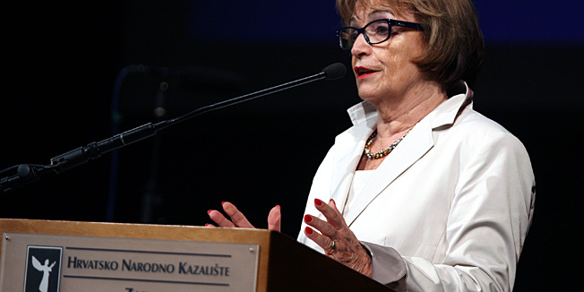 Zadar, 260312.Povodom dana Krscanske kulture u Zadru Doris Pack zastupnica u Europskom parlamentu u Zadarskom kazalistu odrzala je predavanje na temu Mjesto Hrvatske u Europskoj uniji.Foto: Andrija Lucic / CROPIX