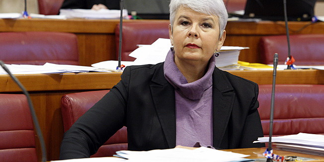 Zagreb, 131212.Sabor.Nastavak sjednice Sabora  o izmjenama Zakona o pravima hrvatskih branitelja kojima se dopusta izmjenama zakona objava Registra branitelja.Na fotografiji: Jadranka Kosor.Foto: Davor Pongracic / CROPIX