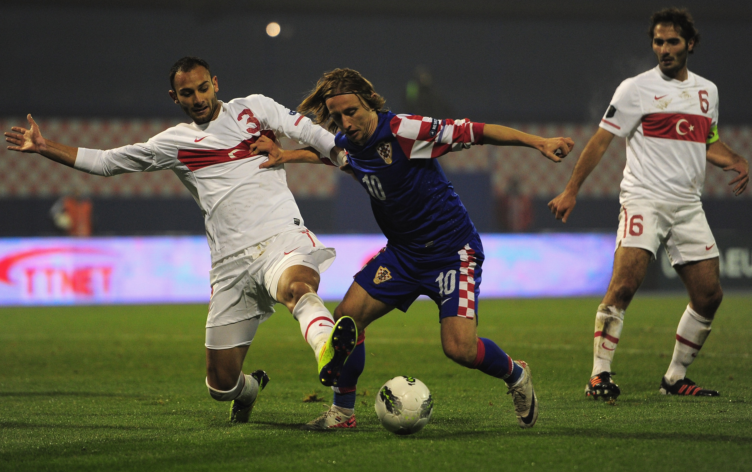 Omer Toprak i Luka Modrić