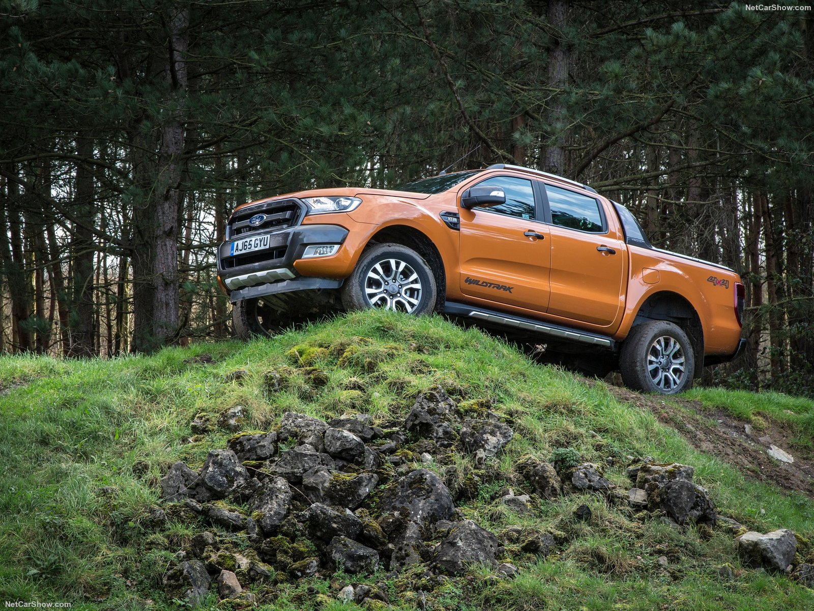 Ford-Ranger-2016-1600-01