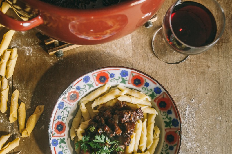 Gulaš od hobotnice s domaćim fužima