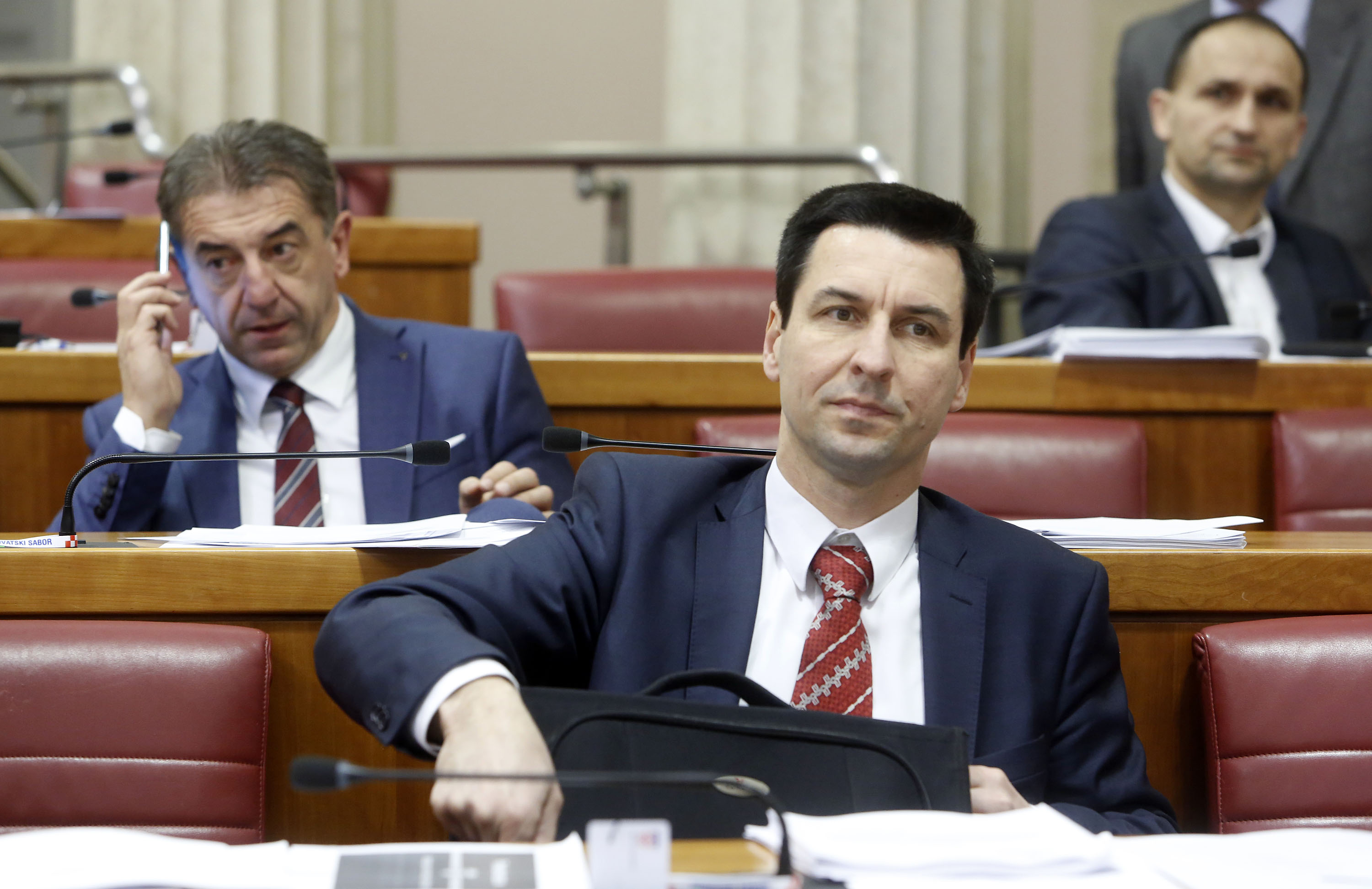 sjednica_sabor1-290116