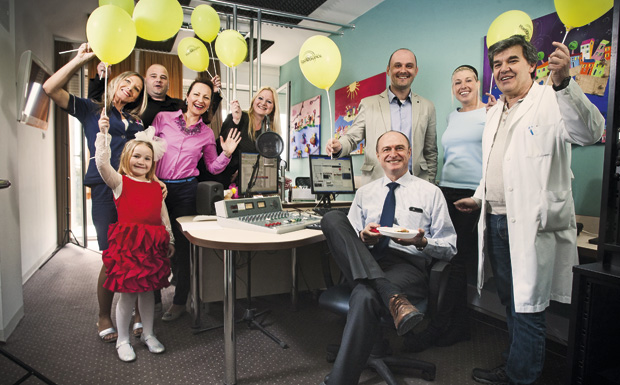 split_radio11-230315