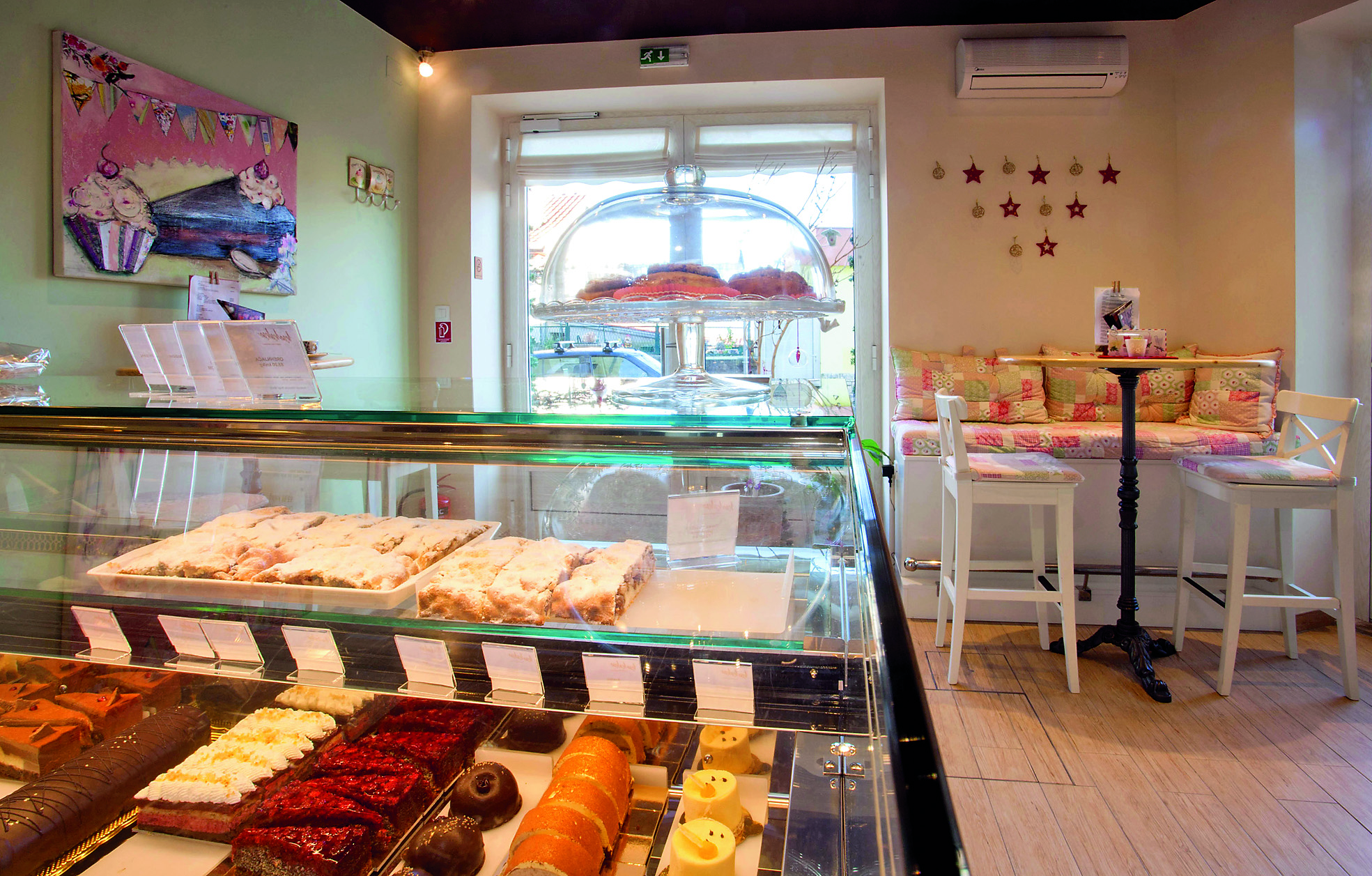 Volosko, 181214.
Novootvorena slasticarnica Kaokakao u centru Voloskog u ulici Andrije Stangera 44.
Foto: Tea Cimas / CROPIX