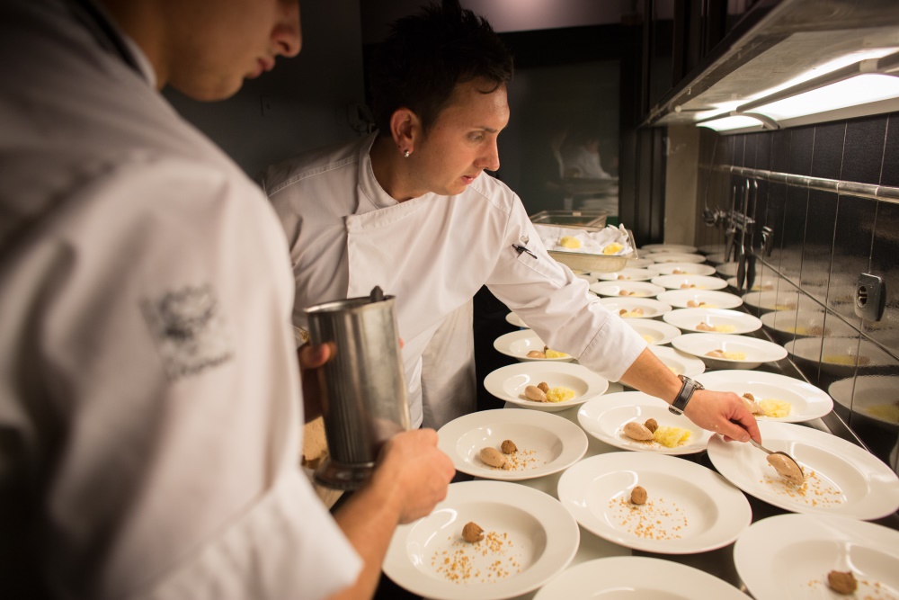 bistro-apetit_jakoncic-9.bin