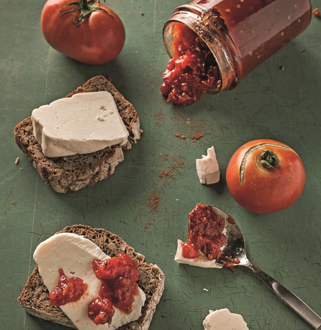 Zagreb, 310815.
Kuhana zimnica u teglama.
Berislava Picek/CROPIX