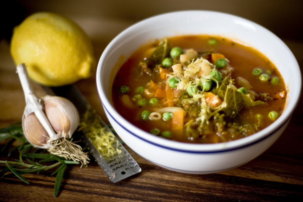 2105565261_94437ebef0_b.bin