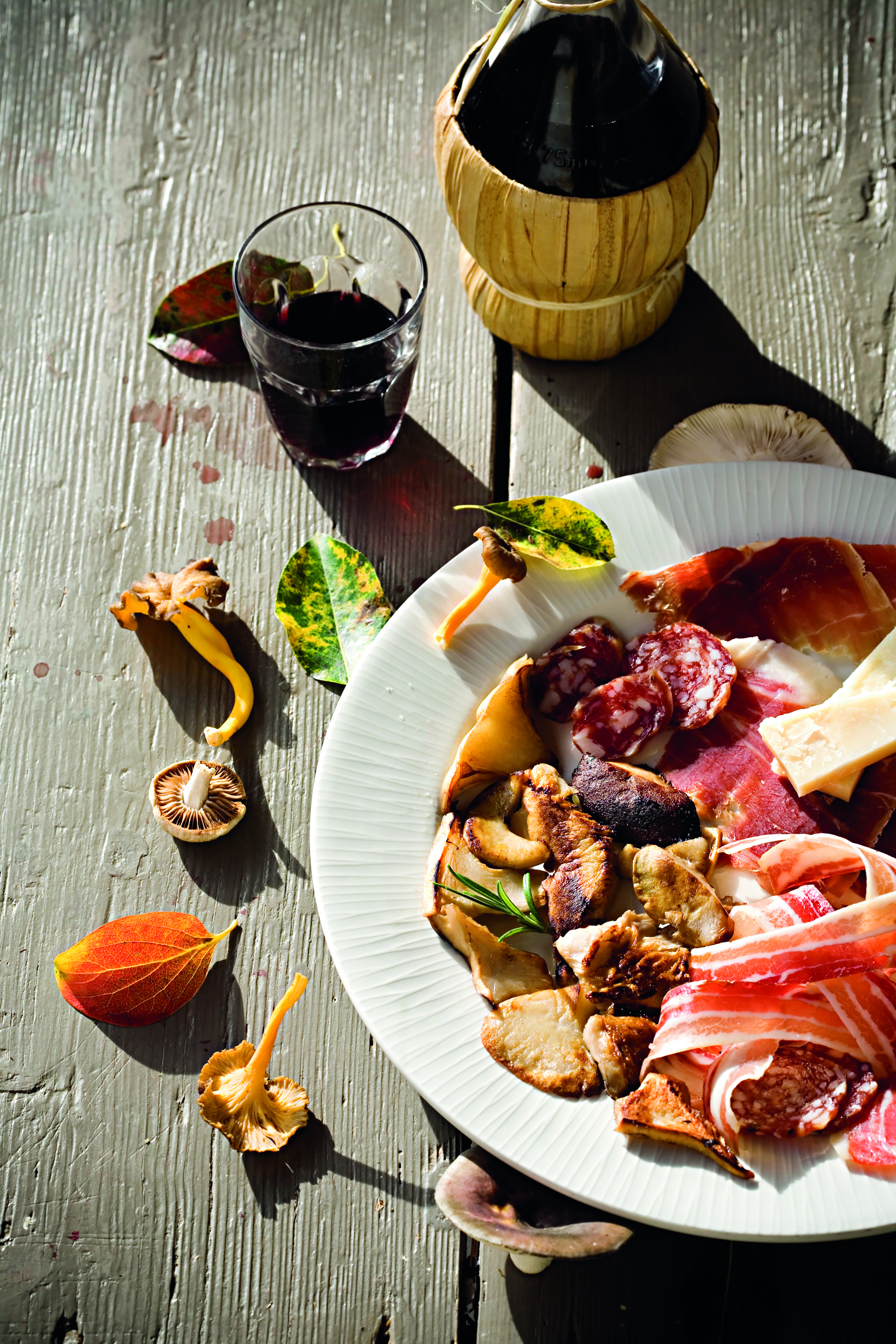 Buje, 101115.
Reportaza o obiteljskom restoranu Stari podrum.
Na fotografiji: Vlasnica restorana Mira Zrnic.
Foto: Biljana Gaurina / CROPIX