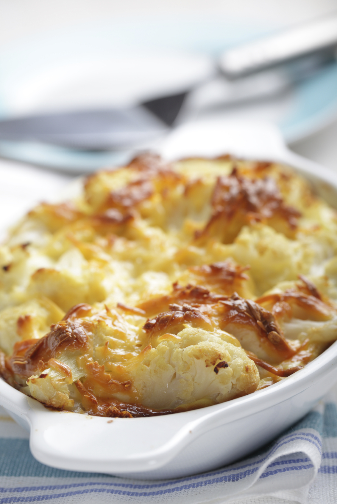 Cauliflower and cheese gratin in the baking dish