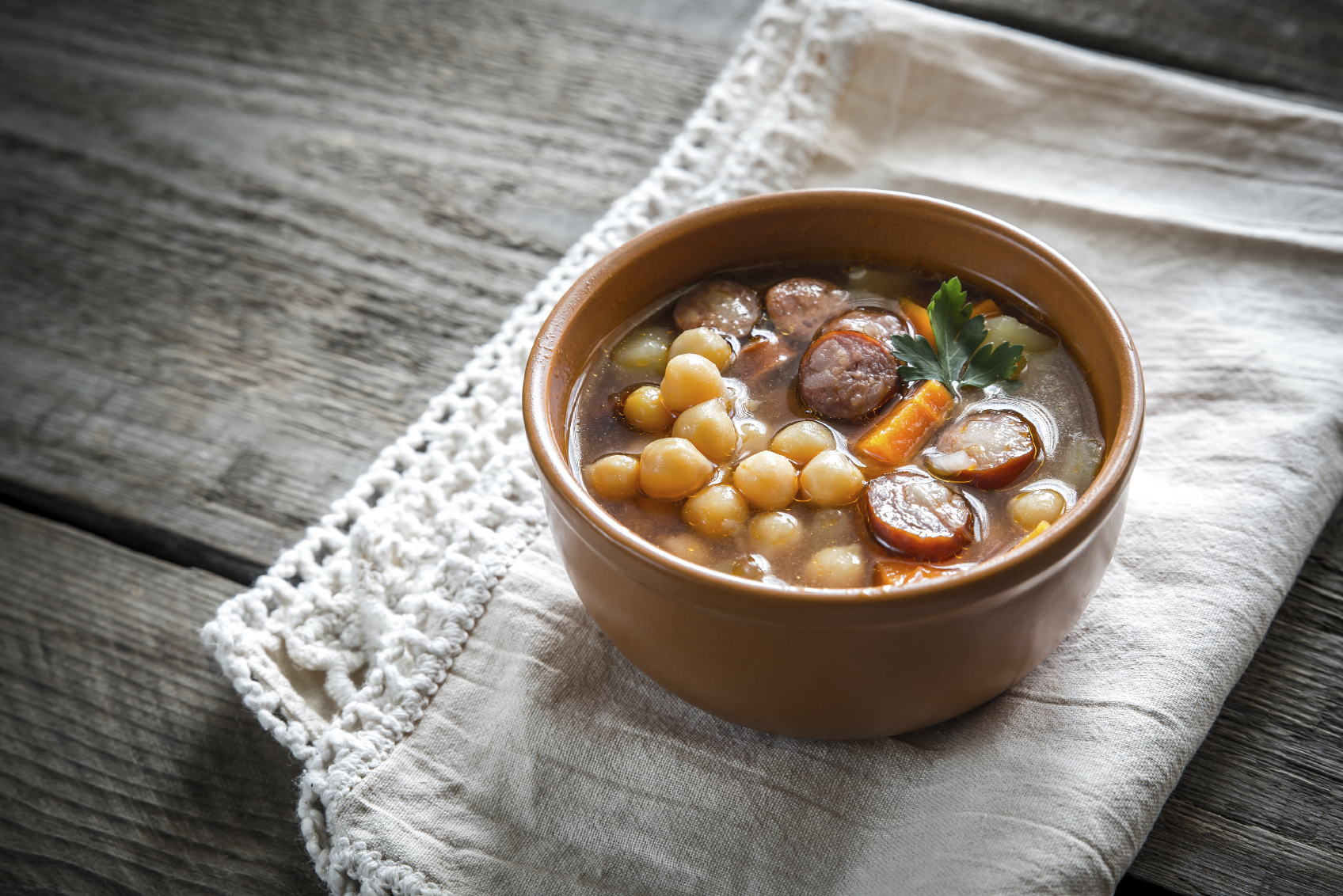 soup-with-chickpeas-and-smoked-sausage.bin