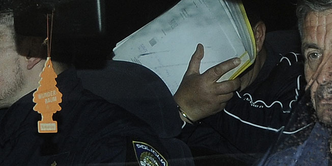 Zagreb, 080416.Gajeva, DORH.Privodjenje osumnjicenih za pranje novaca.Foto: Damir Krajac / CROPIX