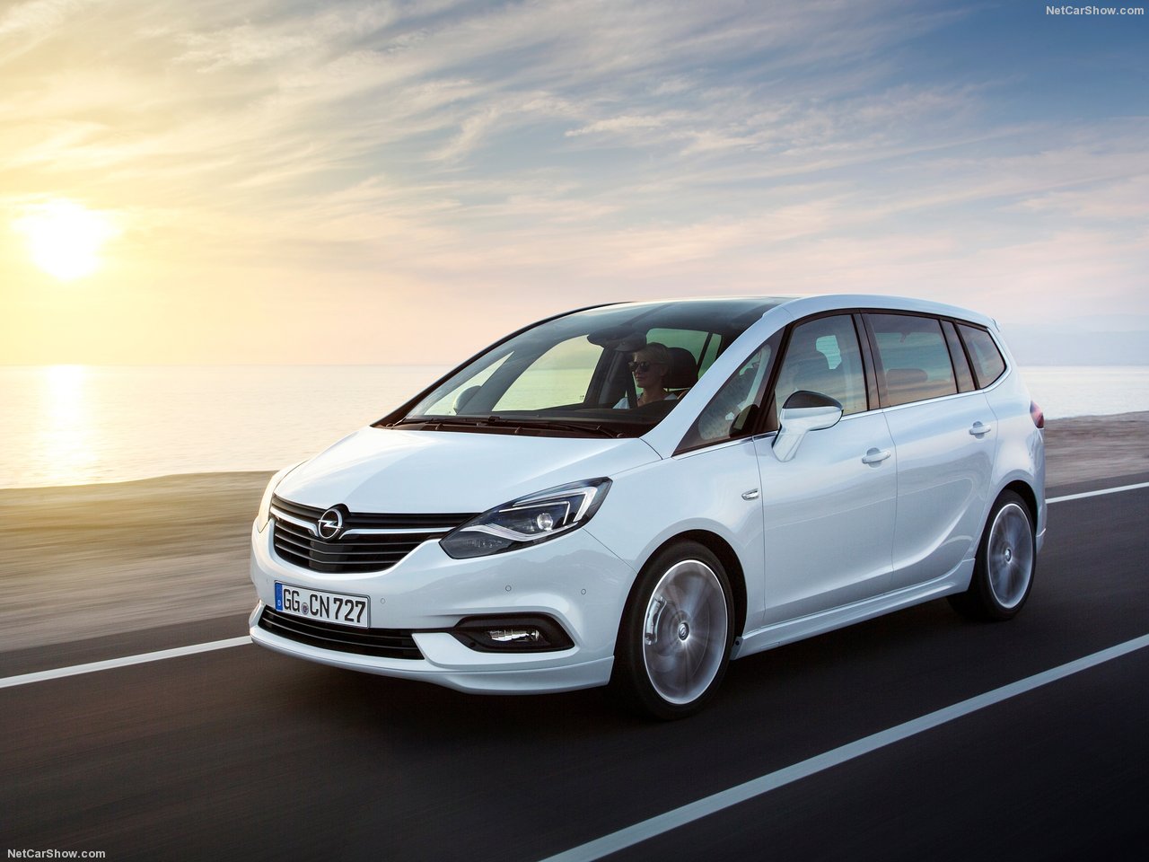 Opel-Zafira-2017-1280-04