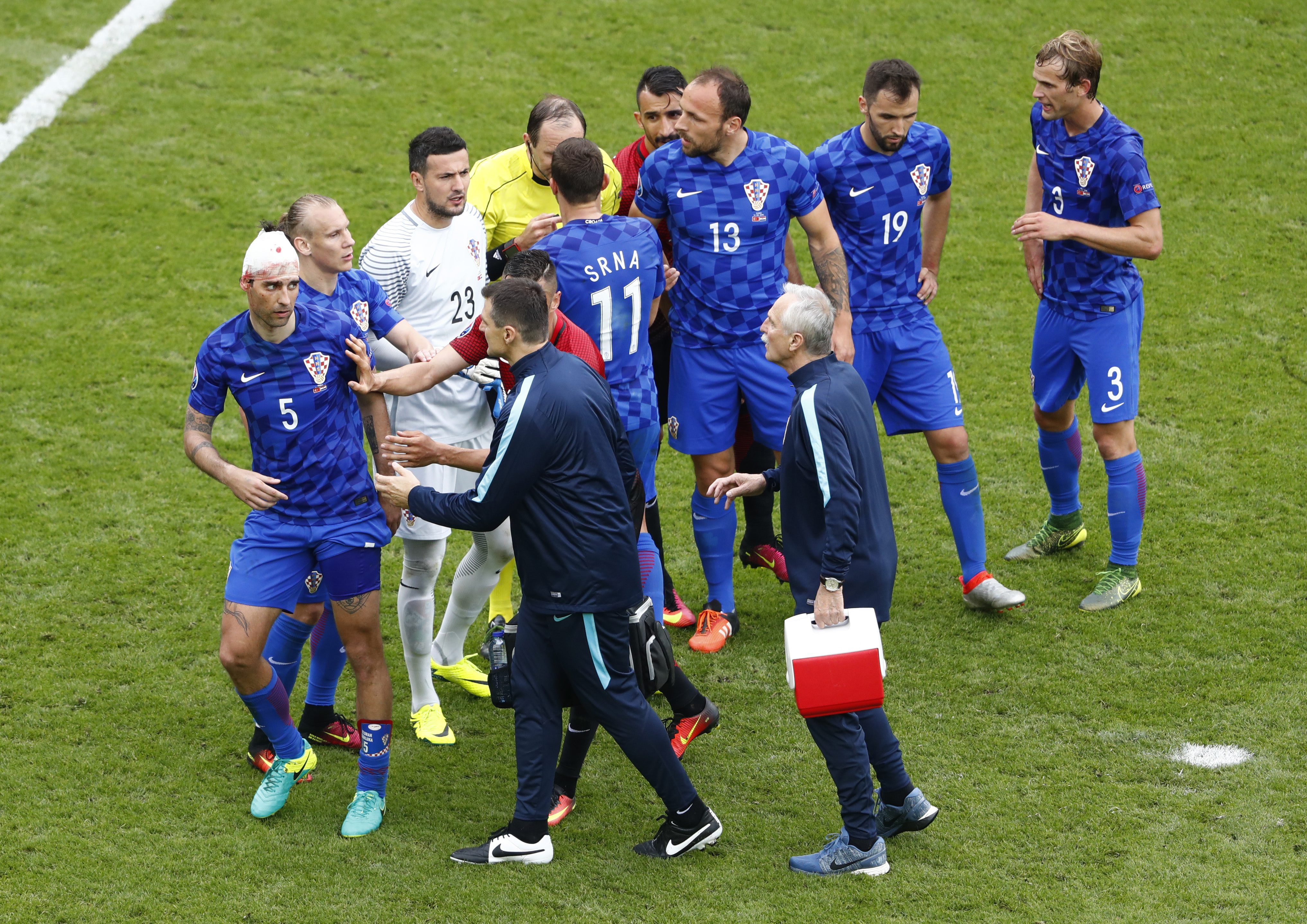 2016-06-12T145455Z_10874489