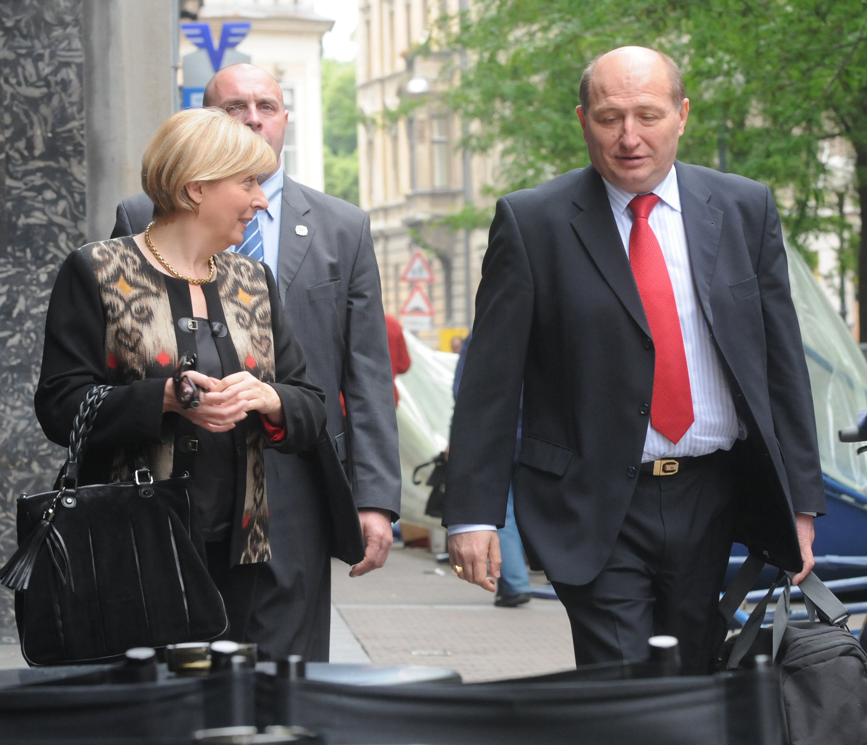 Bivša predsjednica Ustavnog suda Jasna Omejec i novi predsjednik Miroslav Šeparović