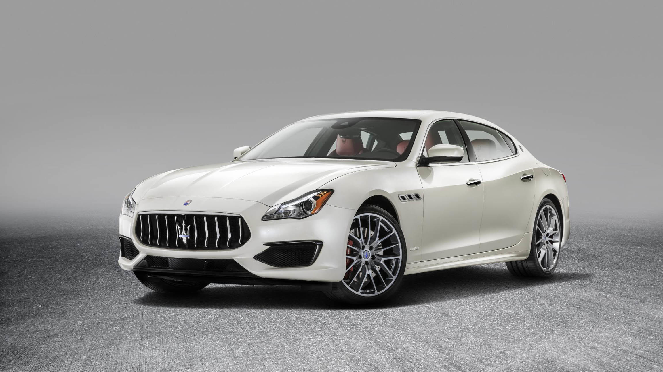 new-quattroporte-gts-gransport-front-1-1