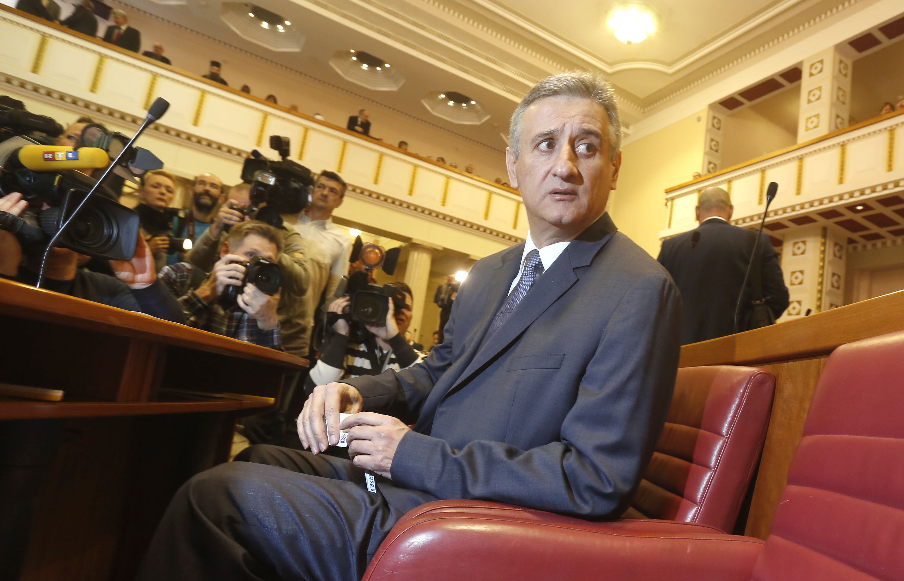 zasjedanje_sabor5-031215