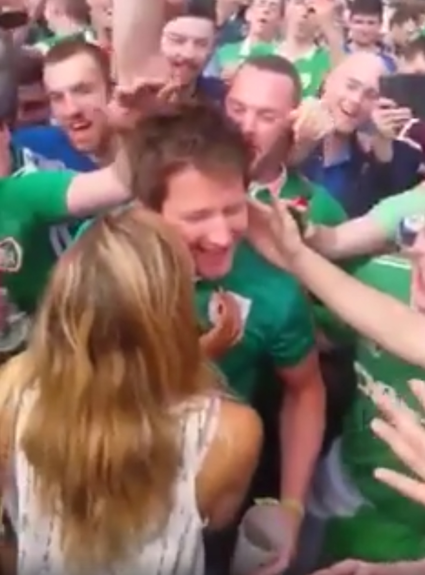 irski-navijači-ciral