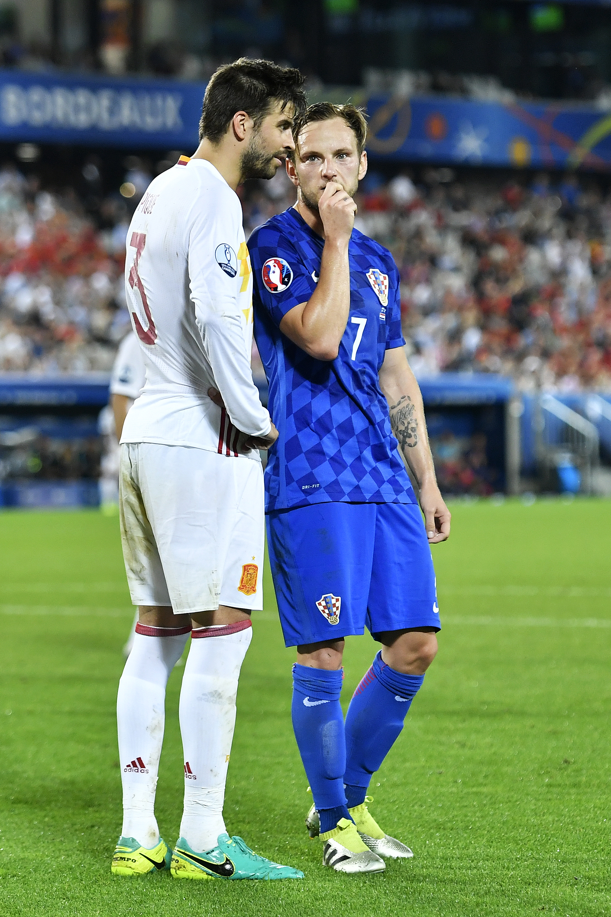 Gerard Pique i Ivan Rakitić.