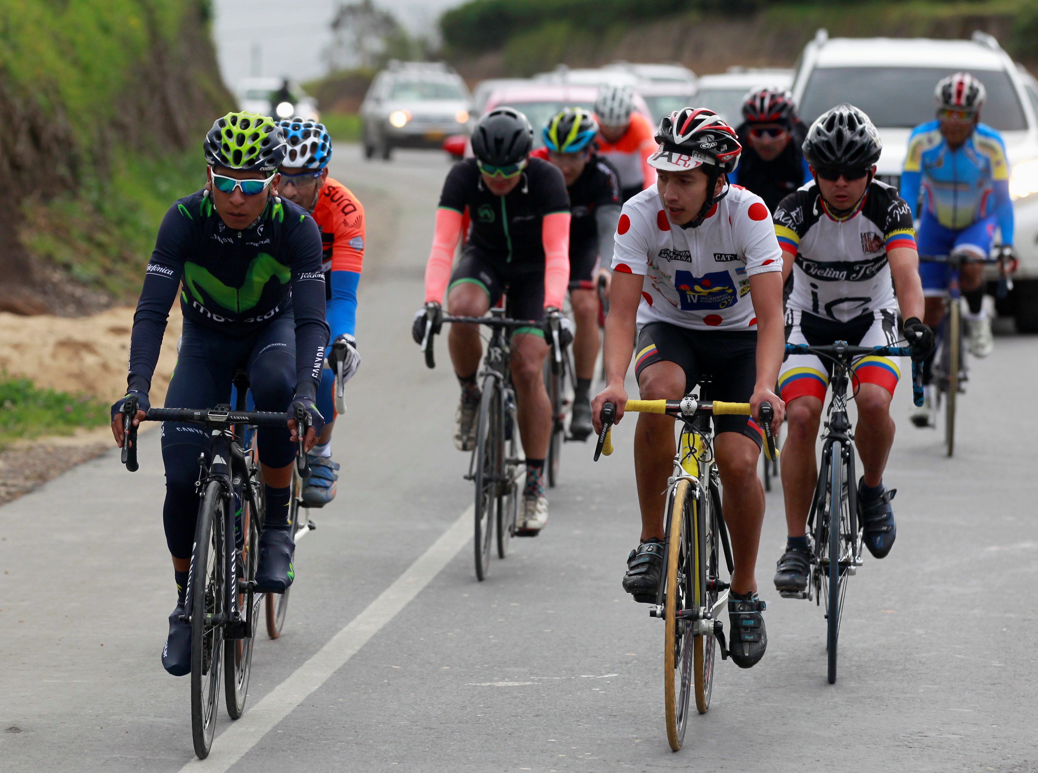 2016-06-10T194453Z_405089517_S1AETJDTLDAA_RTRMADP_3_CYCLING-TOUR