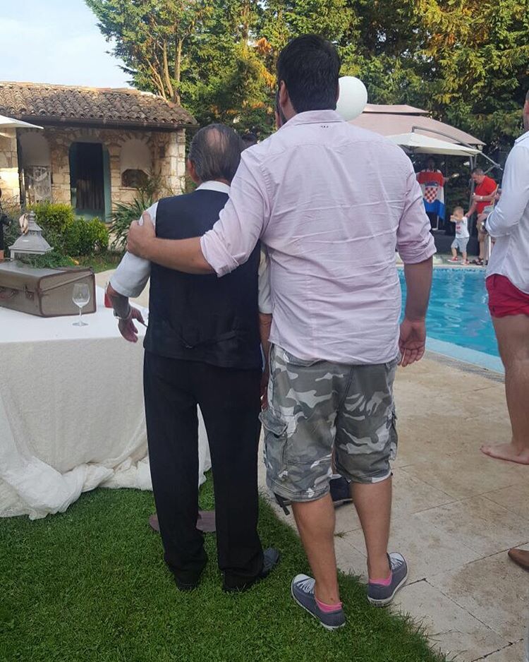 13549617_1179933668707887_101775624_n