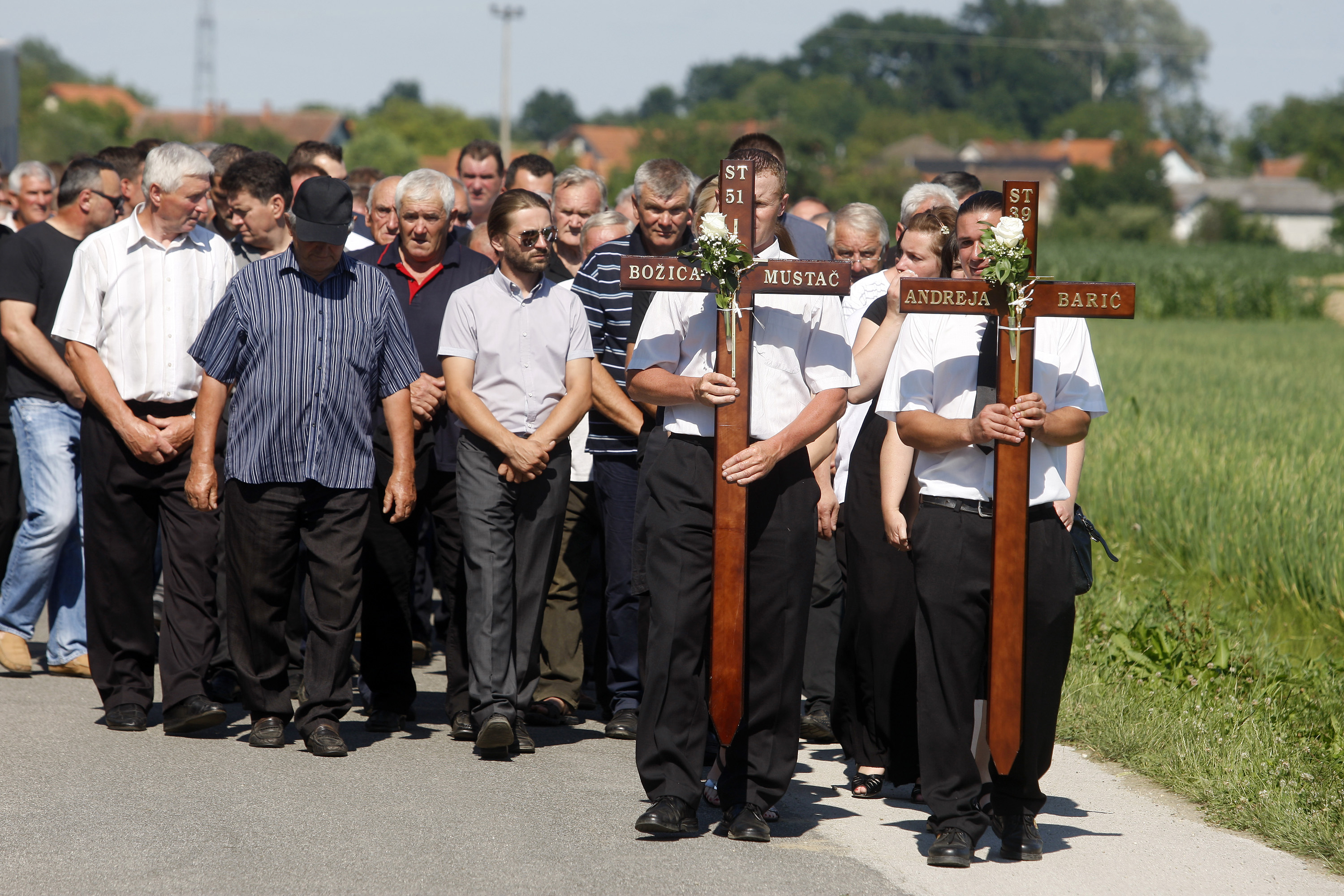 pogreb_hodosan-290616