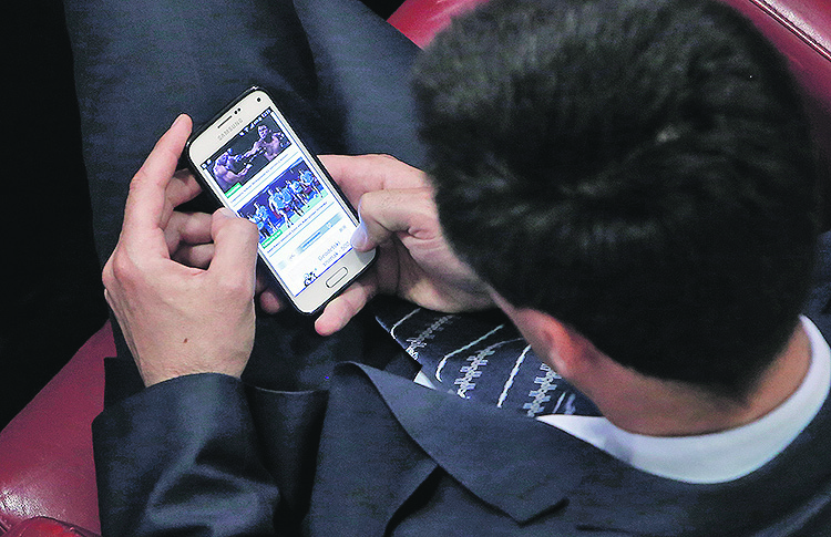 zastupnici_mobiteli1-030616