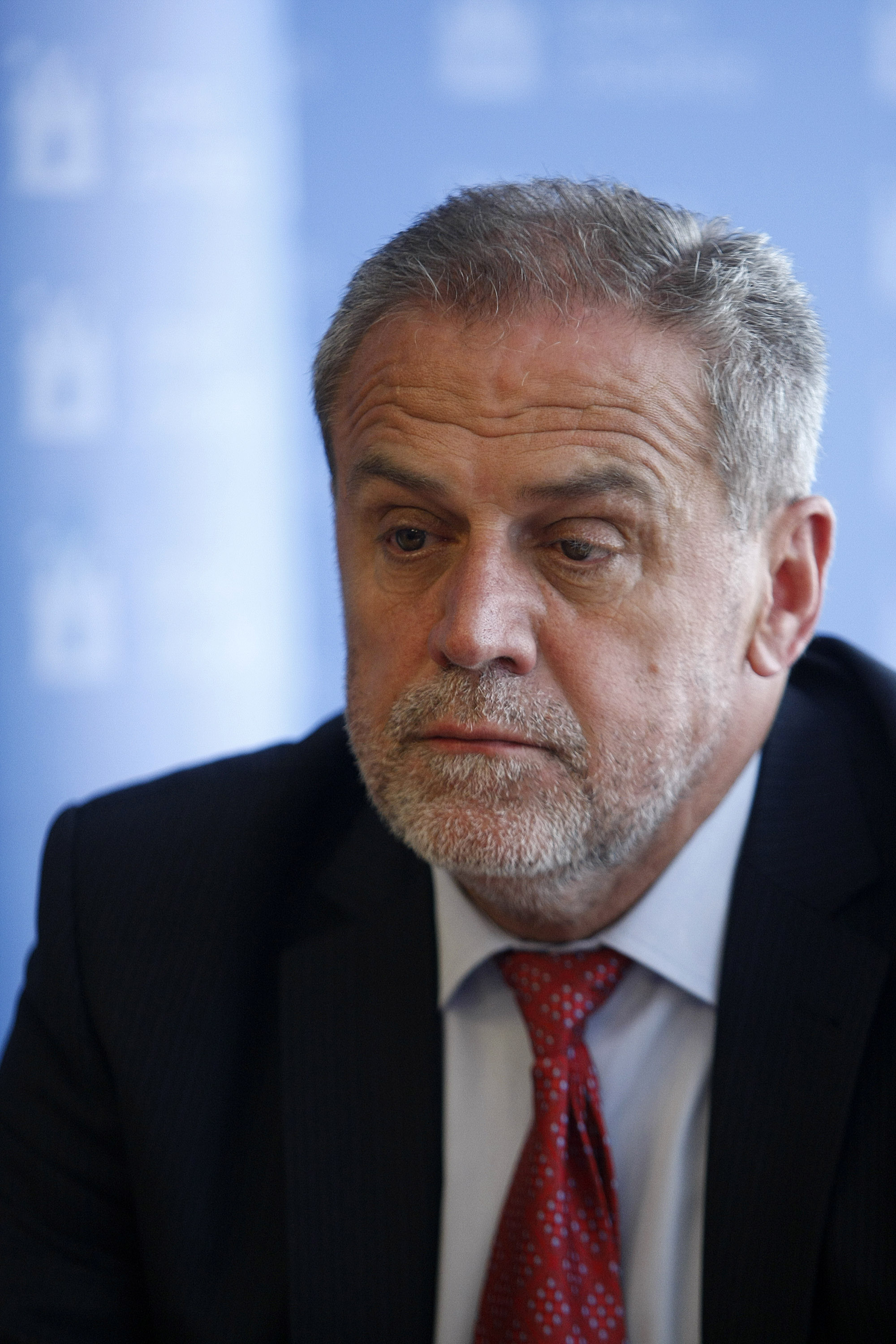 Zagreb, 080616.
Trg Stjepana Radica, Gradska uprava.
Stetnosti uporabe alkohola kod mladih tema je konferencije za novinare koja je odrzana u zgradi Gradske uprave ususret zavrsetku skolske godine. Na konferenciji su sudjelovali gradonacelnik Milan Bandic, predsjednica Odbora za zdravstvo Gradske skupstine Ana Stavljenic Rukavina, procelnica Gradskog ureda za zdravstvo Mirna Situm, procelnik Gradskog ureda za obrazovanje, kulturu i sport Ivica Lovric te predstavnica Sluzbe za prevenciju PU zagrebacke Katica Pavlovic.
Na fotografiji: Milan Bandic.
Foto: Ranko Suvar / CROPIX