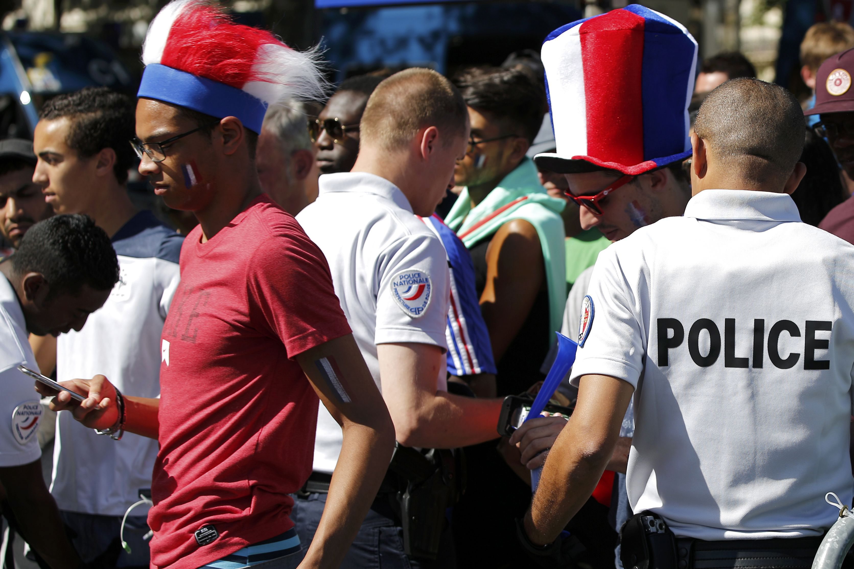 2016-07-10T153119Z_13283109