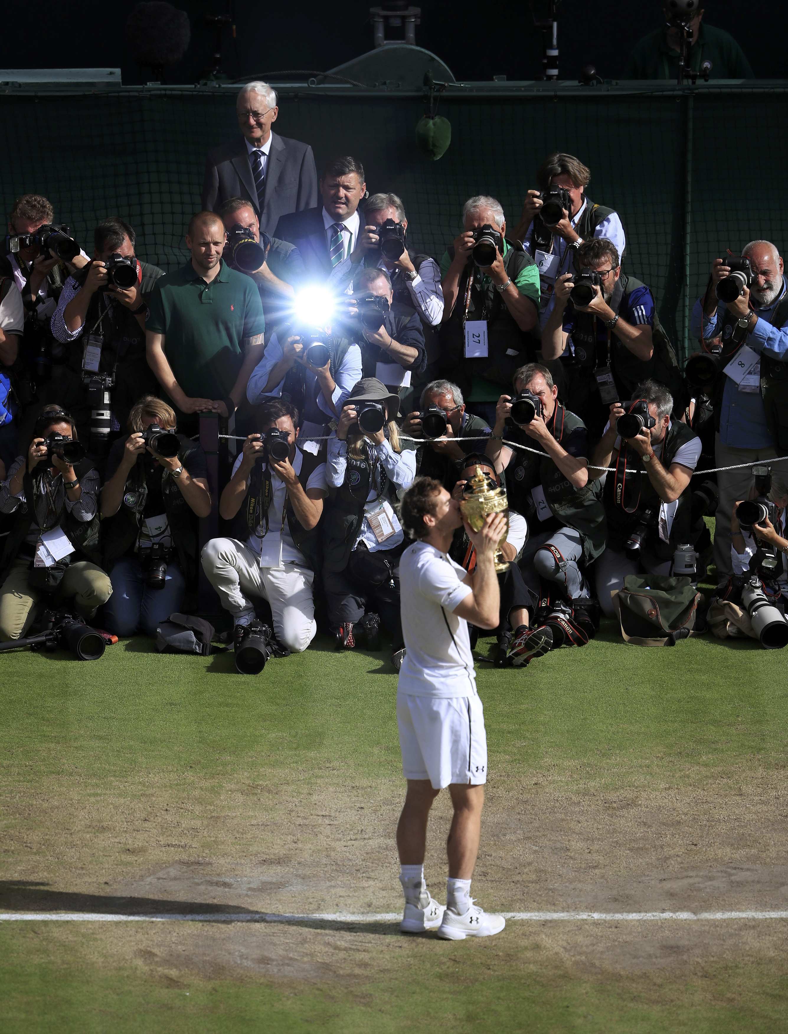 2016-07-10T180702Z_440829739_LR1EC7A1EBFT0_RTRMADP_3_TENNIS-WIMBLEDON