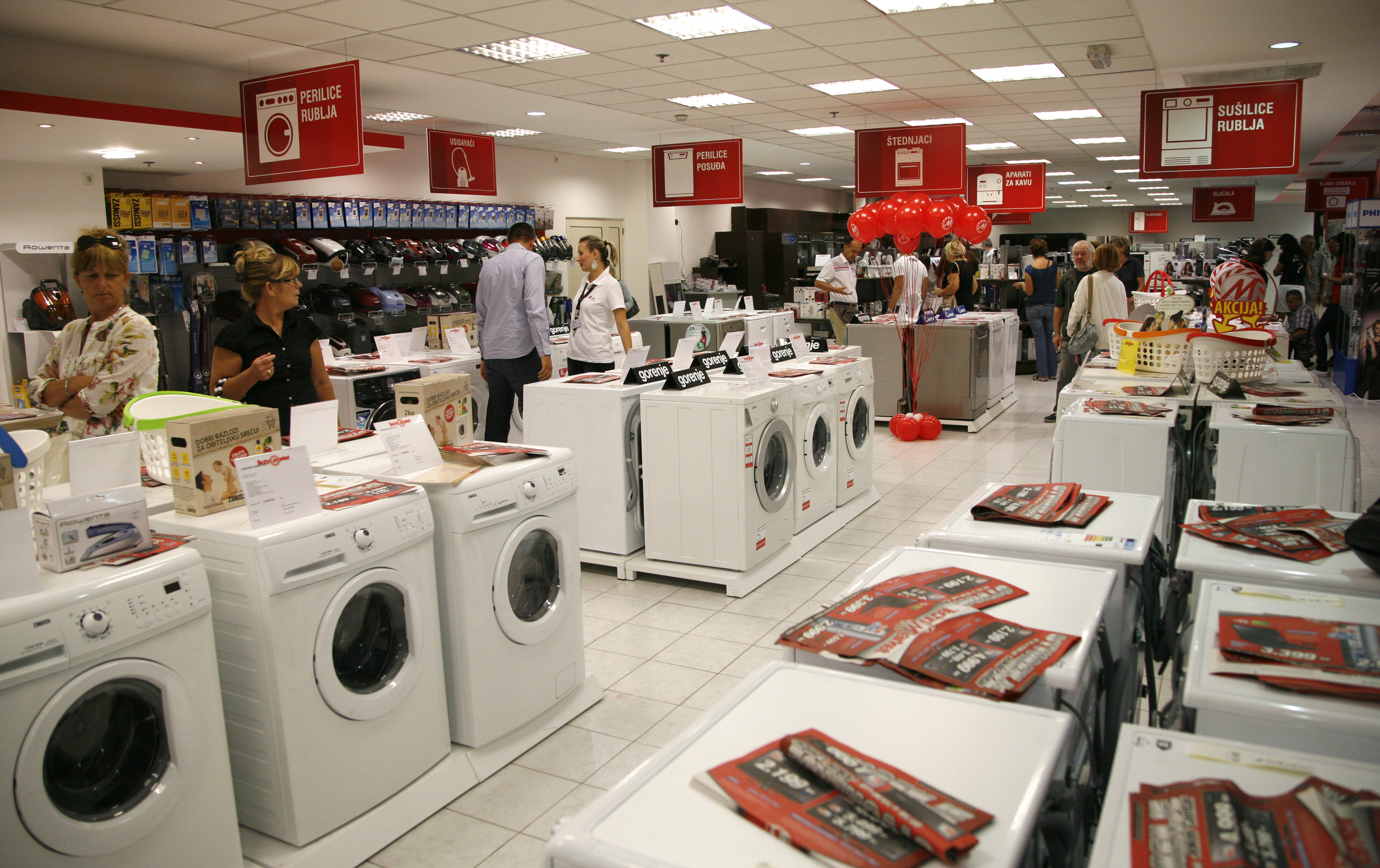 tehnomarket_split5-071011