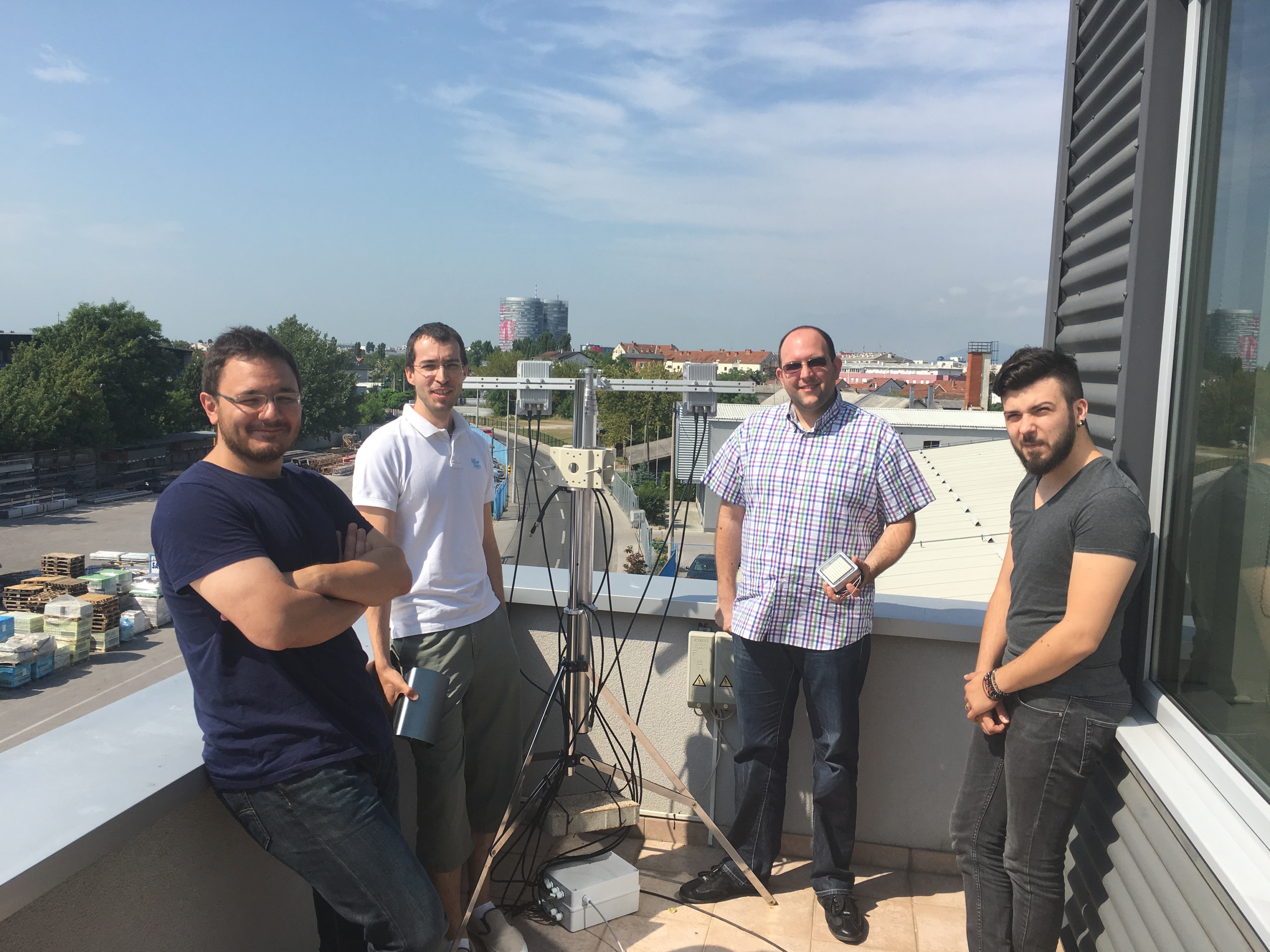 Inženjerski tim iz Geoluxa