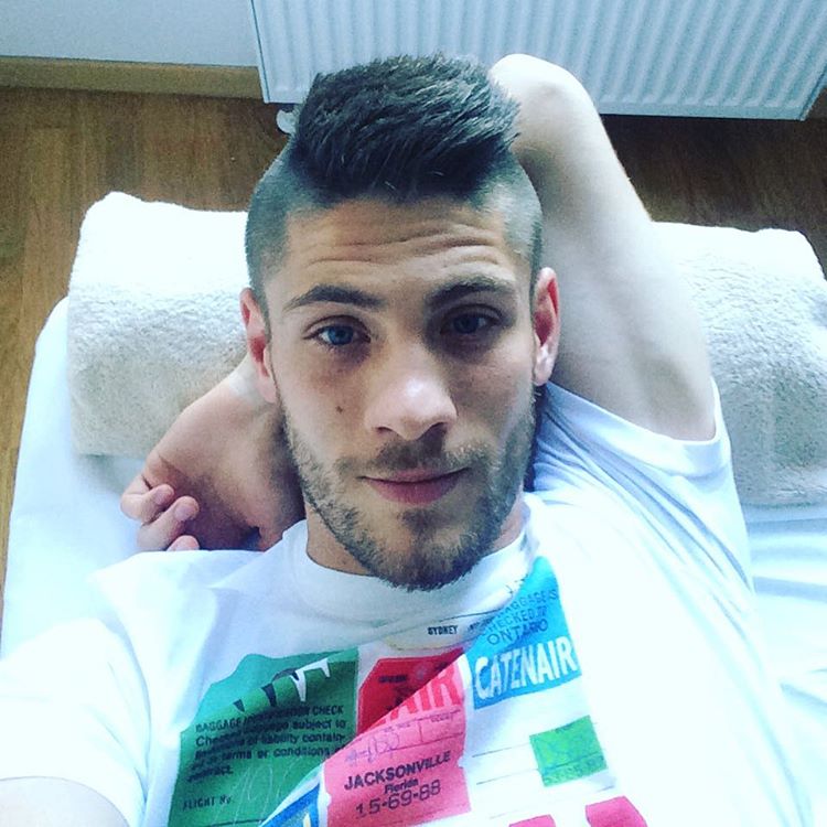 13266775_1703344179938246_1672846560_n