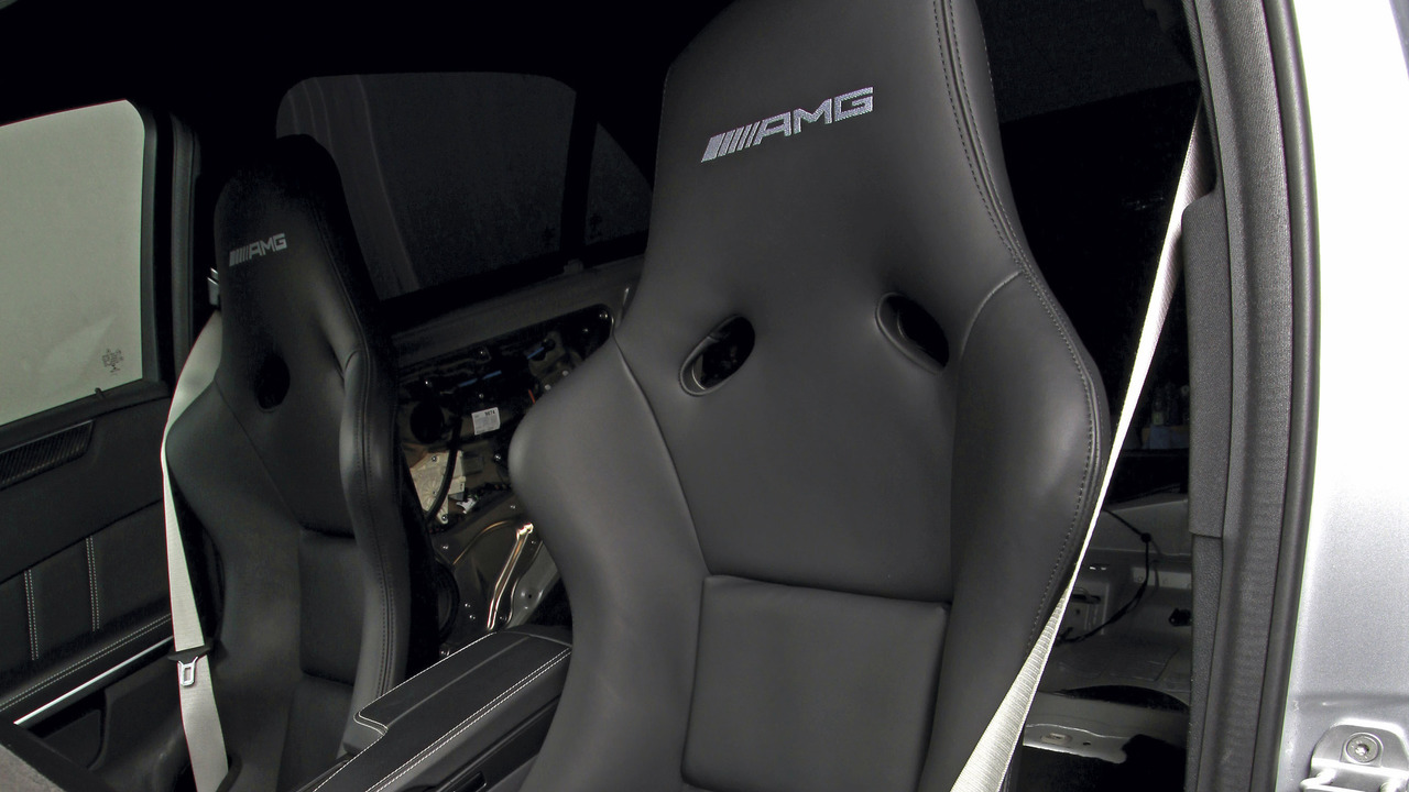 a0mercedes-amg-e63-posaidon