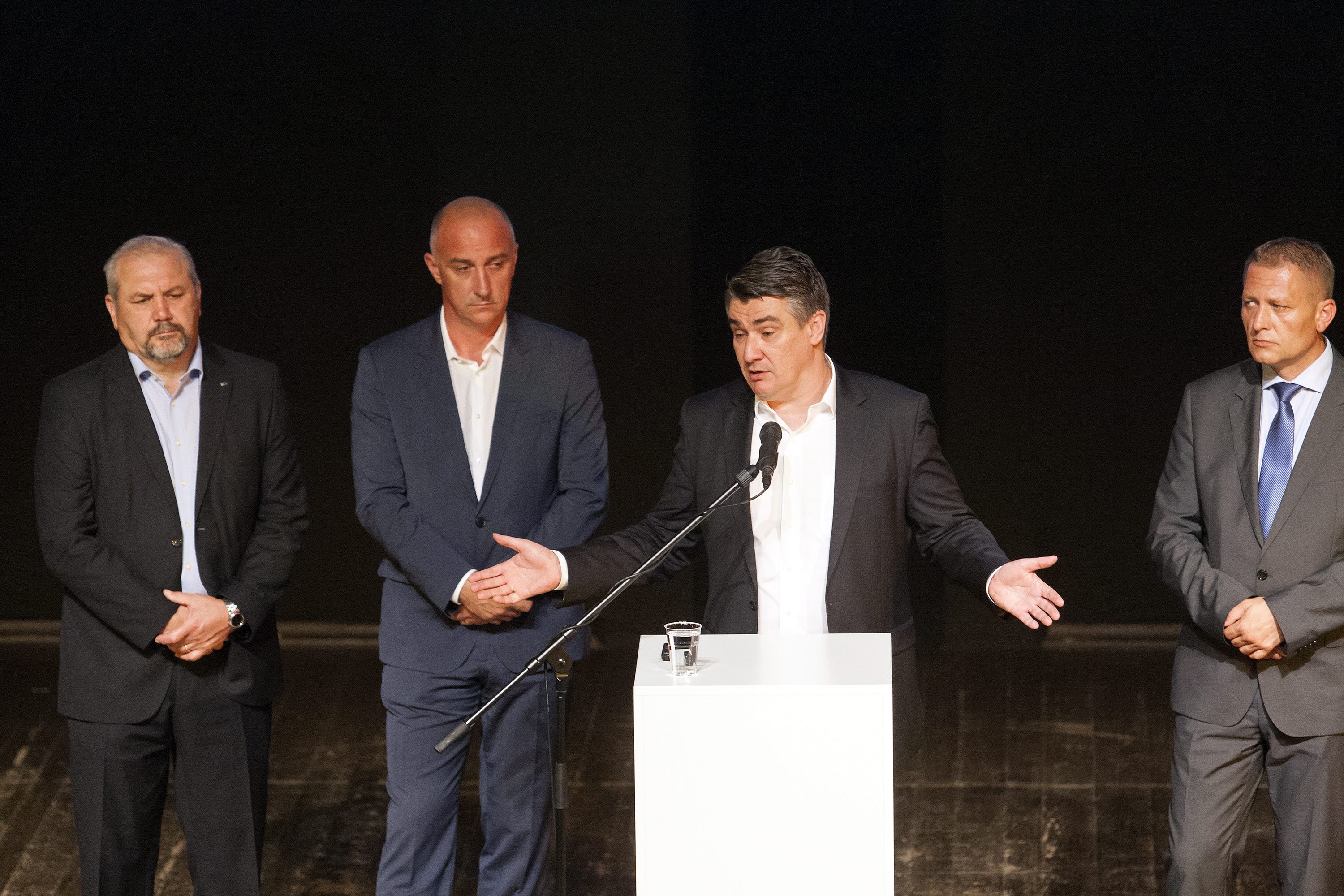 narodna_koalicija3-010816