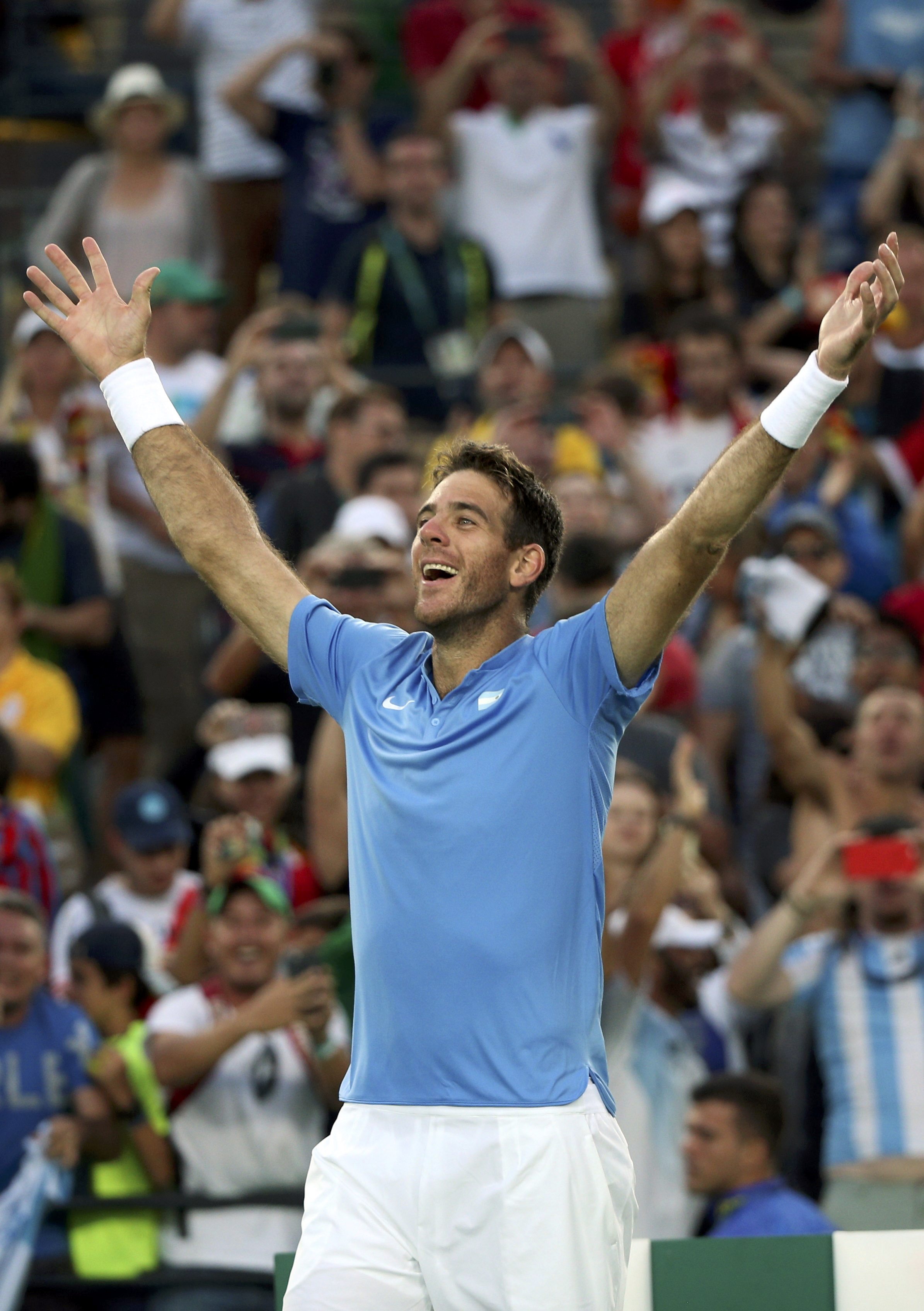 2016-08-13T210120Z_734516954_RIOEC8D1ME730_RTRMADP_3_OLYMPICS-RIO-TENNIS-M-SINGLES