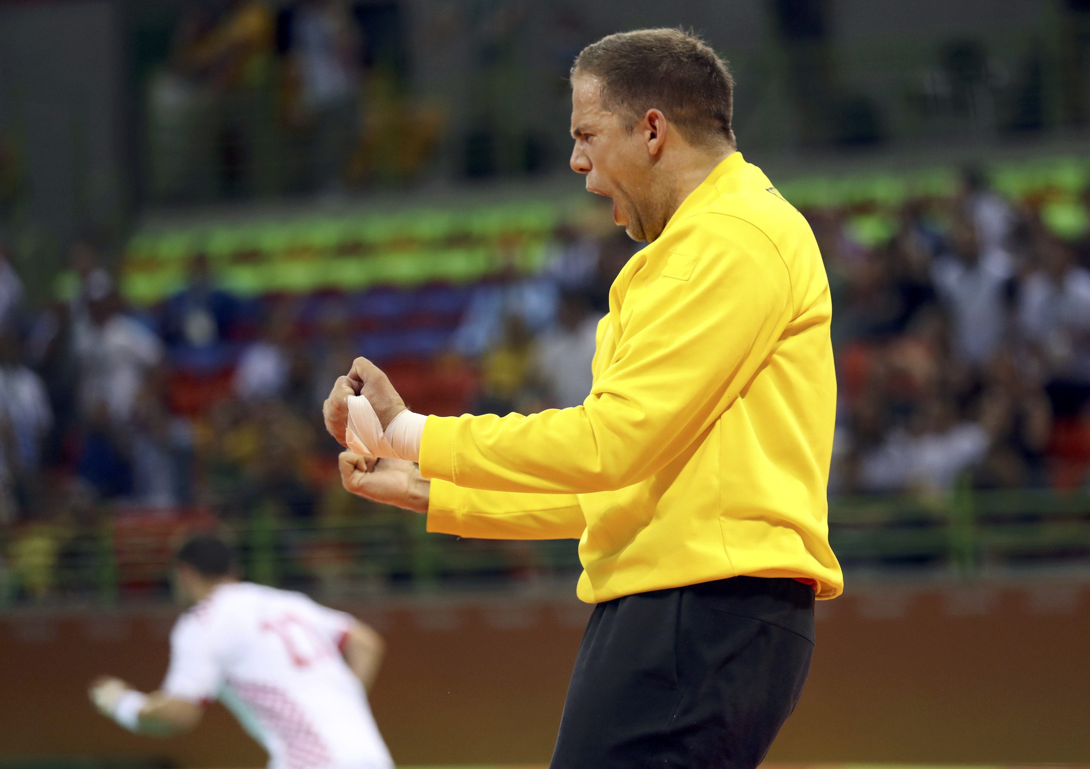 2016-08-10T021550Z_235667788_RIOEC8A06AC2Q_RTRMADP_3_OLYMPICS-RIO-M-HANDBALL